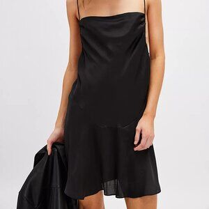 Spring Fling Mini Slip In Black
